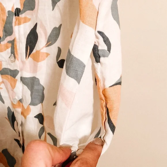 Rachel Zoe 100% Linen Floral Dress with buttons - Picture 4 of 5